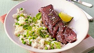 Lamm Reis & Curry – lamb rice curry dish with vegetables