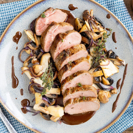 Wildschweinrücken rosa gebraten – Pink-roasted wild boar loin at Restaurant Löwen Pfungen